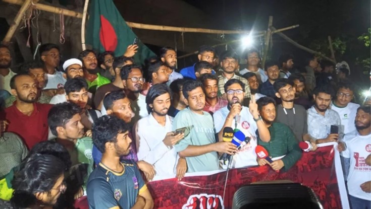 আসিফ নজরুল-আলী ইমাম মজুমদার ‘ভারতের চর’ : জুলাই ঐক্য আসিফ নজরুল-আলী ইমাম মজুমদার ‘ভারতের চর’ : জুলাই ঐক্য