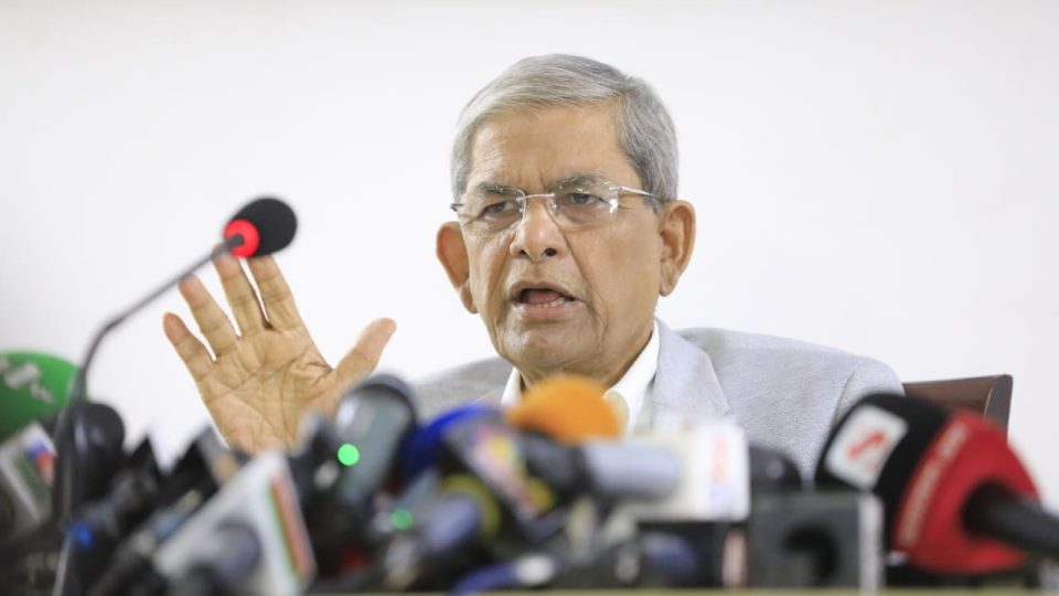 খালেদা জিয়ার শারীরিক অবস্থা স্থিতিশীল: মির্জা ফখরুল