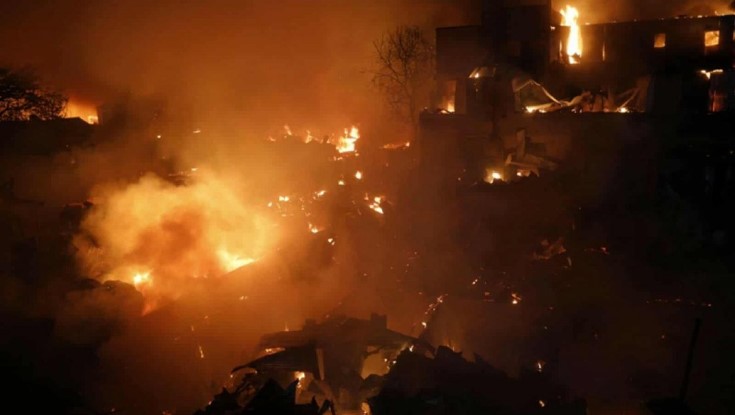 কড়াইল বস্তির ১৫০০ ঘর-বাড়ি পুড়ে ছাই