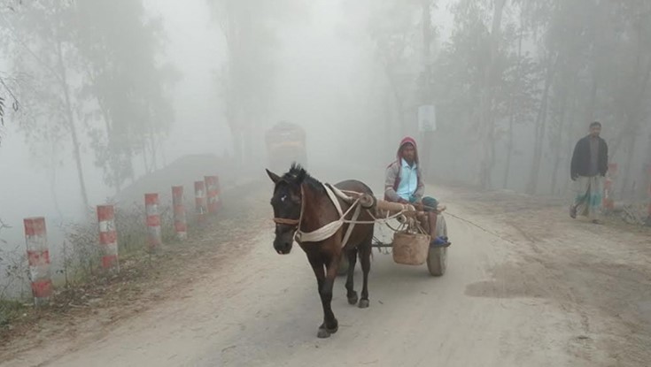 তীব্র শীতে কাঁপছে কুড়িগ্রাম