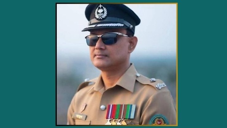 পিটিয়ে চোখ নষ্টের দায়ে থানার ওসি কারাগারে পিটিয়ে চোখ নষ্টের দায়ে থানার ওসি কারাগারে