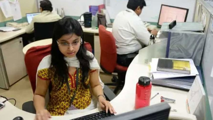 ঈদের ছুটি শেষে খুলল অফিস