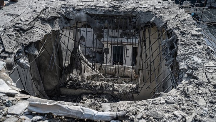 পাকিস্তানের বিমান হামলায় ১০ আফগান নিহত