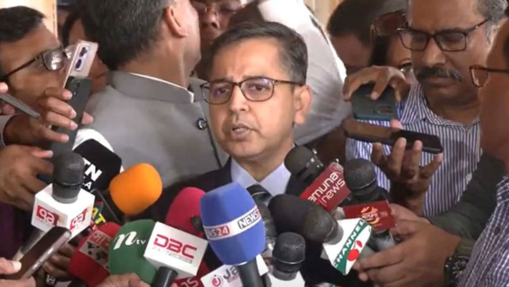 ভারতীয় ভিসা নিয়ে সুখবর দিলেন প্রণয় ভার্মা 