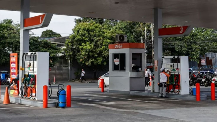 সিলেটের সব পেট্রোল পাম্প বন্ধ ঘোষণা