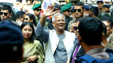 আজ আমার জীবনে মহা আনন্দের দিন, ভোট দিয়ে বললেন প্রধান উপদেষ্টা