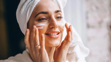 শীতে ত্বকের যত্ন শীতে ত্বকের যত্ন