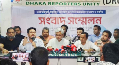 সারাদেশে মোবাইল ফোন বিক্রির দোকান বন্ধের ঘোষণা সারাদেশে মোবাইল ফোন বিক্রির দোকান বন্ধের ঘোষণা