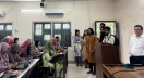 শিক্ষার্থীদের ৯ দফা বাস্তবায়নের লক্ষ্যে জনসংযোগ করছে রাবি সংস্কার আন্দোলন