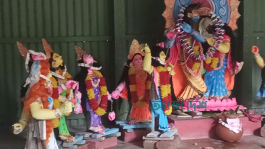 এলেঙ্গাতে রাধাগোবিন্দ রাসলীলা মন্দিরের ১১টি প্রতিমা ভাঙচুর এলেঙ্গাতে রাধাগোবিন্দ রাসলীলা মন্দিরের ১১টি প্রতিমা ভাঙচুর