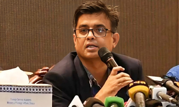 আমার নিরাপত্তা নিয়ে পরিবার গভীর উদ্বিগ্ন: প্রেসসচিব আমার নিরাপত্তা নিয়ে পরিবার গভীর উদ্বিগ্ন: প্রেসসচিব