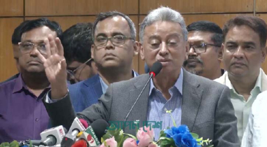 গণতন্ত্র থেকে সরে যাওয়ার সুযোগ নেই: আমীর খসরু