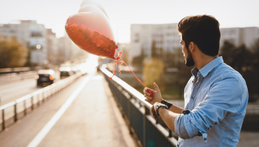 সিঙ্গেলরা যেভাবে ভ্যালেন্টাইন ডে উদযাপন করবেন