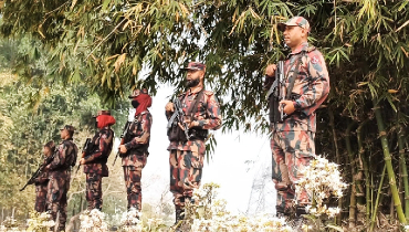 তেল পাচার রোধে সীমান্তে সতর্ক অবস্থানে বিজিবি