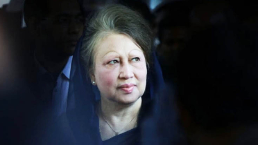 হেলিকপ্টারে বিমানবন্দর যাবেন খালেদা জিয়া, আসছে এয়ার অ্যাম্বুলেন্স