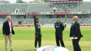 ব্যাটিংয়ের শুরুতেই চাপে বাংলাদেশ