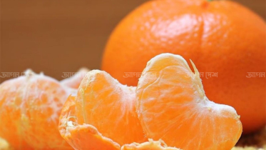 শীতে রোগ প্রতিরোধে প্রতিদিন খান কমলালেবু শীতে রোগ প্রতিরোধে প্রতিদিন খান কমলালেবু