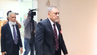 রাষ্ট্রপতির সঙ্গে সাক্ষাৎ করতে বঙ্গভবনে সিইসি রাষ্ট্রপতির সঙ্গে সাক্ষাৎ করতে বঙ্গভবনে সিইসি