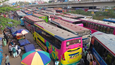 ঘরমুখী মানুষের চাপে চন্দ্রায় যানবাহনের ধীরগতি