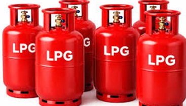 বাড়ল এলপি গ্যাসের দাম বাড়ল এলপি গ্যাসের দাম