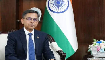 ঢাকা থেকে সরিয়ে নিচ্ছে প্রণয় ভার্মাকে ঢাকা থেকে সরিয়ে নিচ্ছে প্রণয় ভার্মাকে