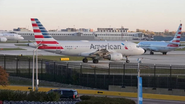 যুক্তরাষ্ট্রে ৮ হাজারের বেশি ফ্লাইট বাতিল