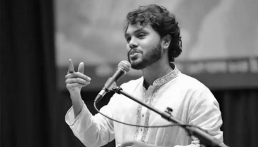 স্বীকারোক্তি দিলেন অস্ত্র বিক্রেতা