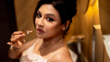 নতুন রূপে জয়া, ভক্তরা বলছেন ‘টাইমলেস বিউটি’