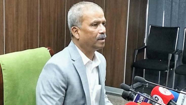 শেষ মুহূর্তে আ.লীগ নিয়ে আসিফ নজরুলের কড়া মন্তব্য