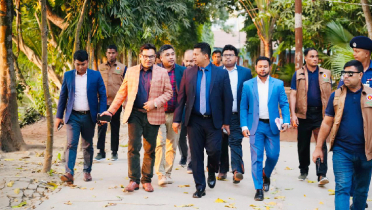 নির্বাচনের প্রস্তুতি দেখতে ভোটকেন্দ্রে চট্টগ্রাম ডিসি নির্বাচনের প্রস্তুতি দেখতে ভোটকেন্দ্রে চট্টগ্রাম ডিসি