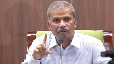 গণভোটের মাধ্যমে নতুন বাংলাদেশের পথ উন্মুক্ত হবে: আসিফ নজরুল