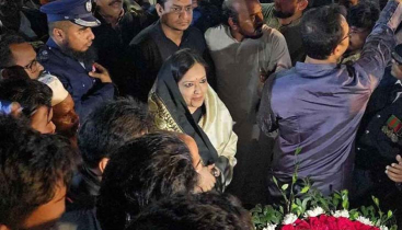 ১৫০ জনের বিরুদ্ধে রুমিন ফারহানার মামলা