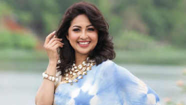 মোনালিসার সামনে নতুন চ্যালেঞ্জ মোনালিসার সামনে নতুন চ্যালেঞ্জ