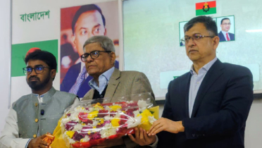 বিএনপিতে যোগ দিলেন রাশেদ খান