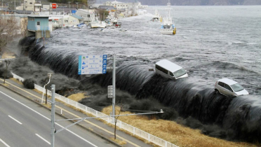 ৭.৬ মাত্রার ভূমিকম্পে কাঁপল জাপান, সুনামি সতর্কতা জারি ৭.৬ মাত্রার ভূমিকম্পে কাঁপল জাপান, সুনামি সতর্কতা জারি