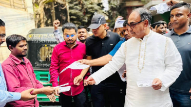 সরকারের একটি মহল কিছু প্রার্থীকে জয়ী করার চেষ্টা করছে: মির্জা আব্বাস সরকারের একটি মহল কিছু প্রার্থীকে জয়ী করার চেষ্টা করছে: মির্জা আব্বাস