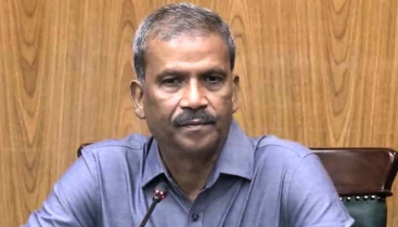 সরকারি বাসভবন নিয়ে আসিফ নজরুলের আবেগঘন পোস্ট