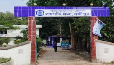 যৌতুকের দাবিতে স্ত্রীর ওপর নৃশংস হামলা যৌতুকের দাবিতে স্ত্রীর ওপর নৃশংস হামলা