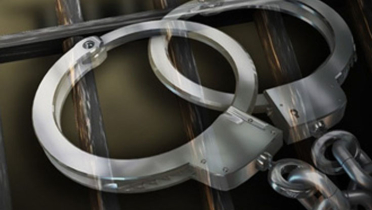 অস্ত্রসহ শীর্ষ সন্ত্রাসী গ্রেফতার