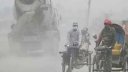 আজ বায়ুদূষণে শীর্ষে দিল্লি, ঢাকার খবর কি?