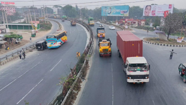 যানজটের ভোগান্তি ছাড়াই বাড়ি ফিরছে মানুষ