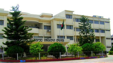 পরিচয়হীন শিশুটিকে দত্তক নিতে চান ২০০ নিঃসন্তান পরিচয়হীন শিশুটিকে দত্তক নিতে চান ২০০ নিঃসন্তান