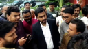 চিকিৎসার জন্য সিঙ্গাপুর গেলেন নুর