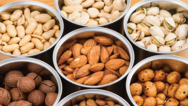 কনকনে শীতেও শরীর গরম রাখবে যে ৩ খাবার