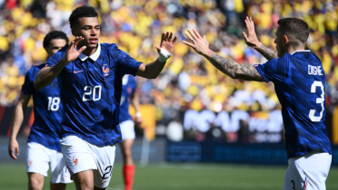 ব্রাজিলের পর কলম্বিয়াকে উড়িয়ে দিল ফ্রান্স 