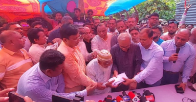 জন্মান্ধ প্রবীণ গফুর মল্লিকের পাশে তারেক রহমান