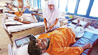 চিকিৎসা ব্যয় মিটাতে দারিদ্র্যসীমার নিচে লাখ লাখ রোগী
