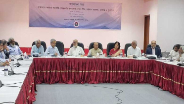 ‘মেধাশূন্য হওয়ার ঝুঁকিতে স্বাস্থ্যখাত’