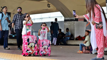 ঈদে টানা ১২ দিন ছুটি কাটানোর সুযোগ