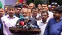 দেশবাসীকে দেশি ফল খাওয়ার আহবান উপদেষ্টার